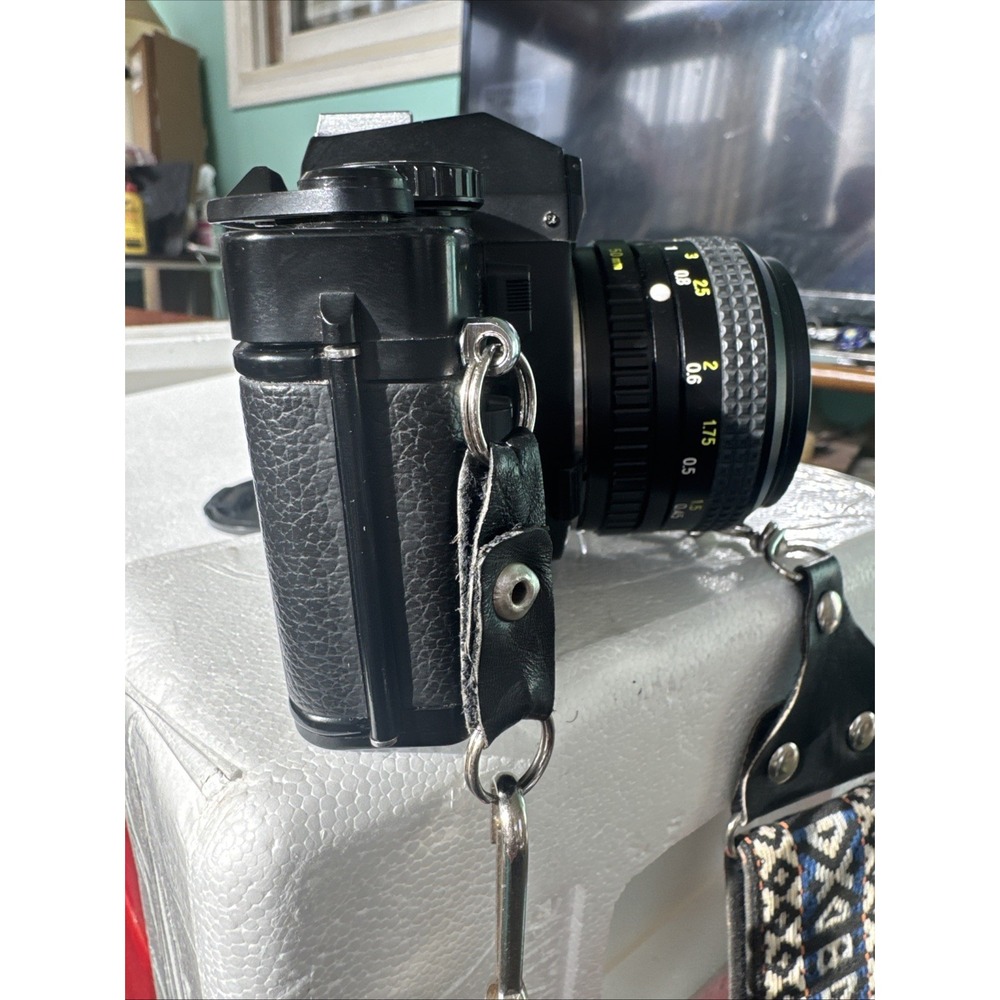 Sears KS-2 35mm Film SLR Camera w/ Sears 50mm f1.7 35mm 28mm Lens Flash Bag EUC - Picture 5 of 16